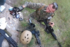 039
