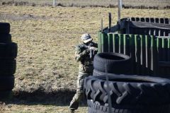 045